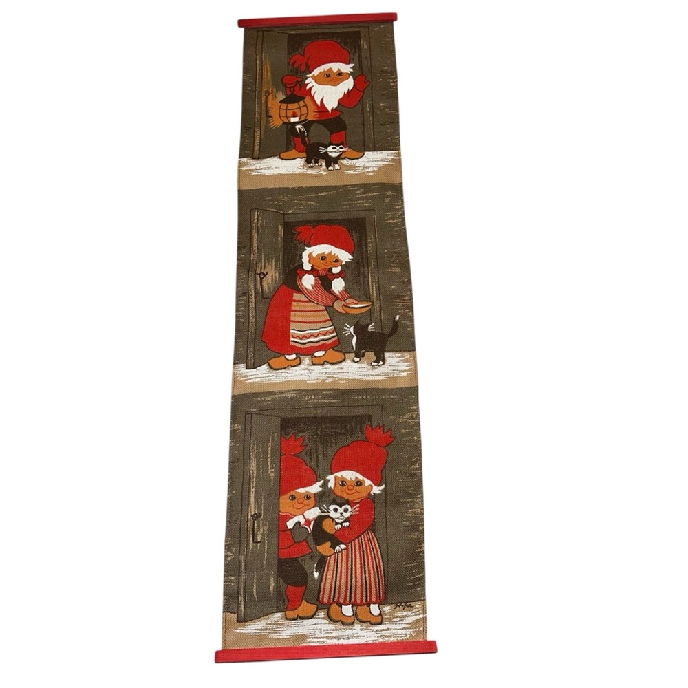 SWEDISH CHRISTMAS TOMTE DESIGN 36" LONG LINEN HANGING VTG SWEDEN